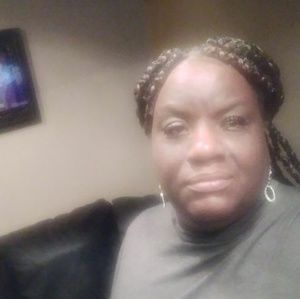 Meet your Posher, Sherry